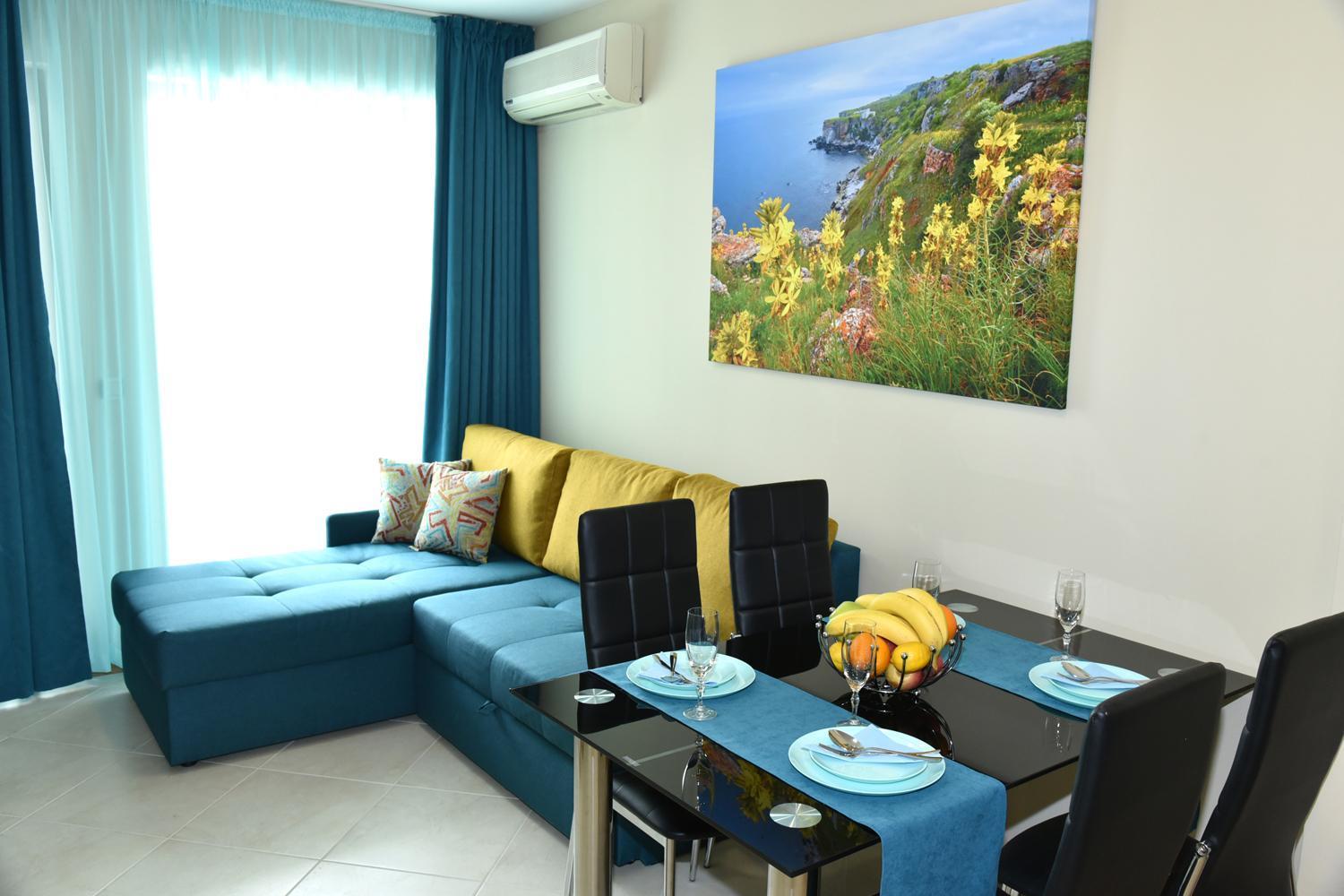 Byala Vista Loreta Apartments Exterior photo